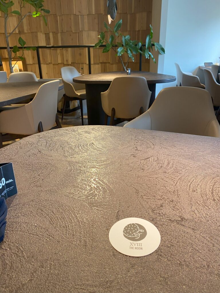 cafetarotのおしゃれなテーブル